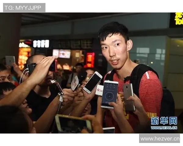 南京篮球队配合问题引发热议球迷对战术执行和团队默契展开激烈讨论